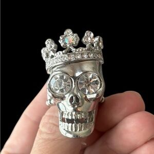 Stretchy Skull with Crown Ring One Size